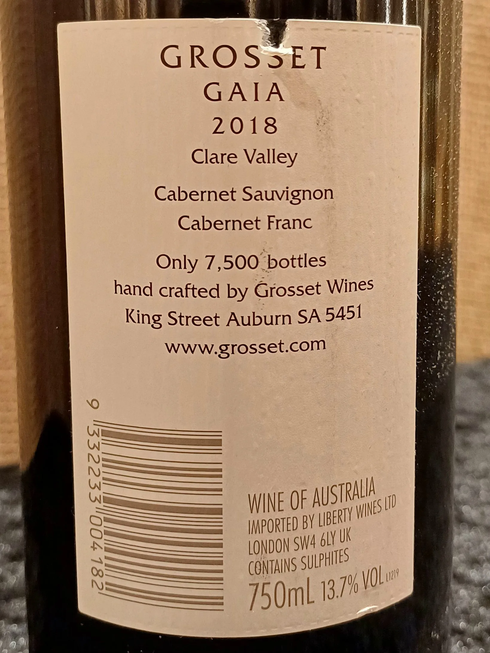 The 2018 Grosset Gaia Clare Valley is crafted with meticulous attention to detail, reflecting the dedication of the Grosset team to producing high-quality wines.