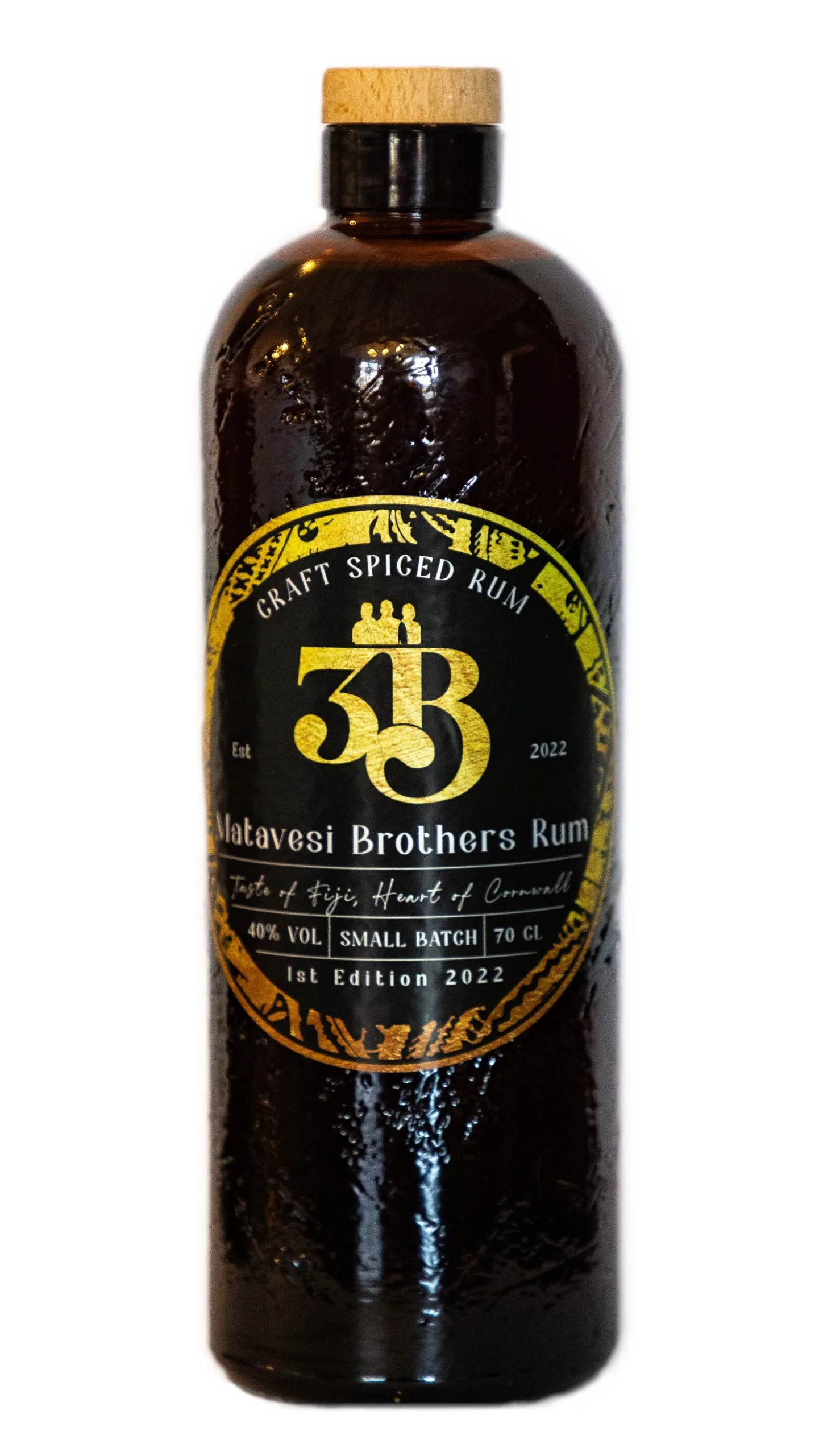 Matavesi Rum is a cask-aged handcrafted spiced rum, distilled on the rooftops of Madrid. The delicious flavour takes inspiration from the Matavesi brothers dual heritage of both Cornwall & Fiji…