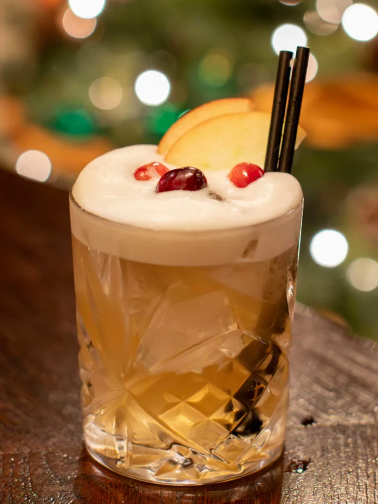 The Spiced Apple and Ginger Mocktail is a delightful blend of flavors that will warm your senses and refresh your palate.
